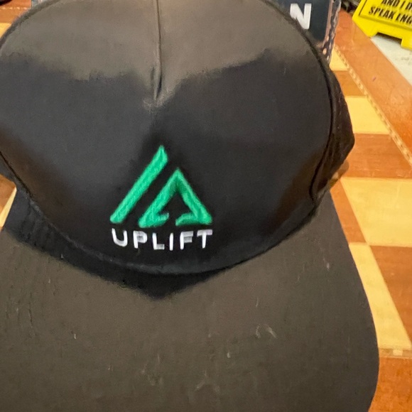 Uplift - Picture 3 of 9